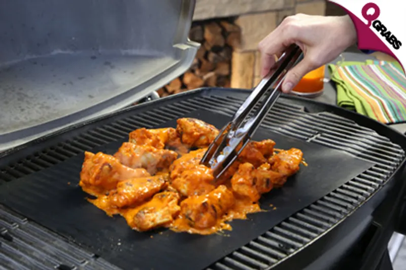 From QR39 Grill Without the Mess with a Bake & Grill Mat Set! (Up to QR138 Value)